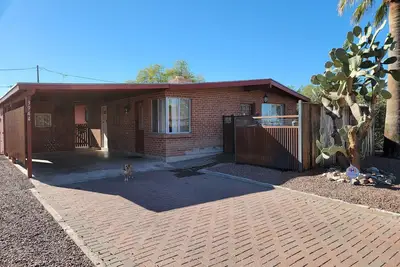 Image de Maison rustique de 2 chambres à coucher au centre-ville; 6 personnes