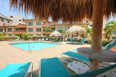 Image de Aqua Condo courte promenade facile à Palm Beach!