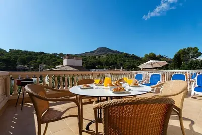 Appartement de vacances, balcon, 2 chambres à coucher, 2 salles de bain, max. 5 personnes, Wifi, piscine commune