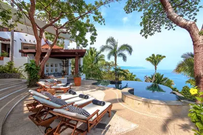 Image de Villa De Luxe Hillside, Vues Imprenables Et Personnel Complet