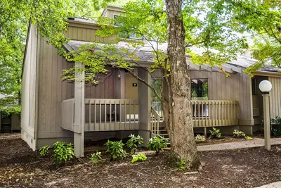 Image de Golf sur le thème de deux chambres Villa dans Resort Community