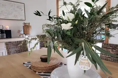 Image de Relax sur Ryan @ Robe - 100m des cafés, des boutiques et de la plage. . . Wifi