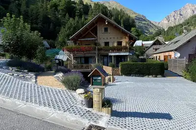 Image de Gîte 3*, spacieux, au rdc du chalet avec superbe vue sur la vallée de Réallon,