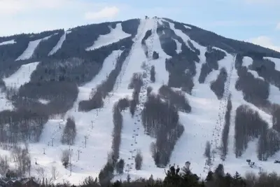 Image de Mount Snow Mountain Views - Spacieux et propre 4 chambres 3 salles de bains Condo
