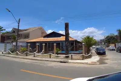 Image de Magnifique maison Totem «. . face à la plage.