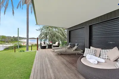 Image de The Old Bottleshop - front de mer, table de billard et plus