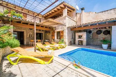 Image de Maison rustique Cal Tio avec piscine à Majorque