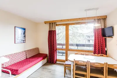 Image de Appart 6 pers avec balcon, casiers à skis, proche pistes et commerces