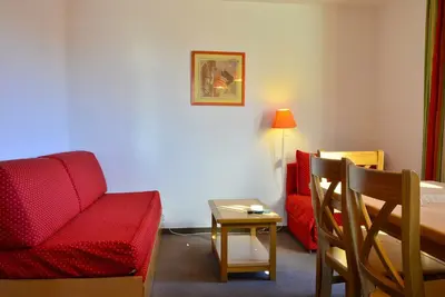 Image de Appartement 2 pièces cabine pour 6 avec balcons et parking à Montchavin