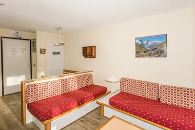 Image de Charmant appartement rénové 4/5 pers. avec balcon, à 3 min des pistes – Montchavin Les Coches
