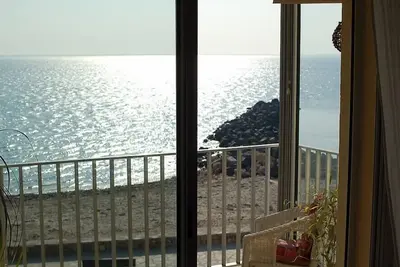 Image de Appartement climatisé en location à Mèze, Hérault