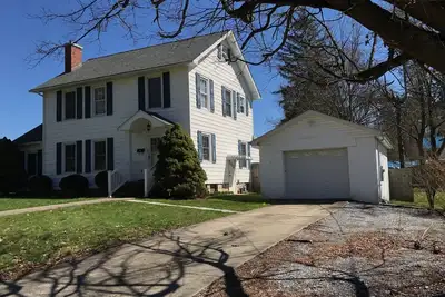 Image de Luxury Historic 4 Br Home, au centre-ville de Fayetteville, près de parcs / sentiers, pour 11 personnes