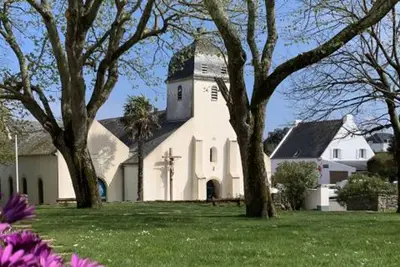 Image de Maison 2 ch. à Locmaria, 800m de la plage, jardin clos, animaux Ok, équipements complets