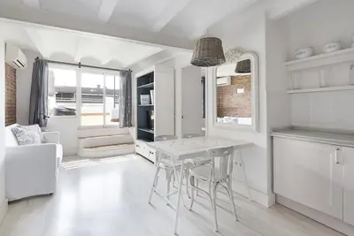 Image de Alaia Attic - Habitat Apartments