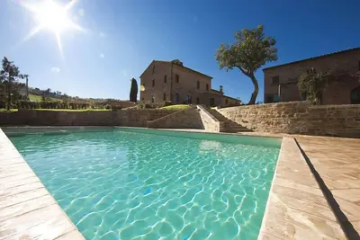 Image de Maison / villa - Sant''Angelo in Pontano