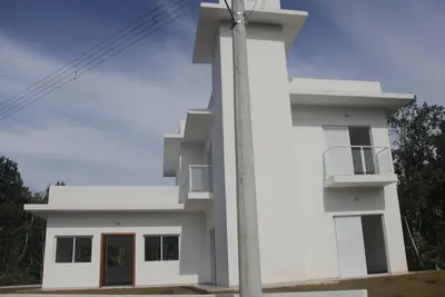 Image de Bertioga, plage de Guaratuba, Costa del Sol - Grande maison, neuve, 4 suites avec piscine