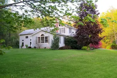 Image de Bienvenue au Bucktail Lodge!