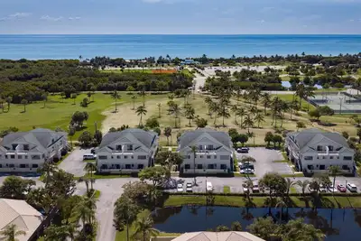 Image de Condo Bella Vista mis à jour sur Carlin Park - Distance à pied de la plage