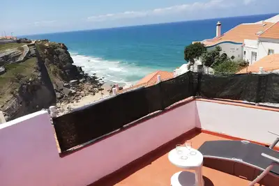 Image de Repos dans une maison rurale au bord de la mer // Repos dans une maison rurale près de la mer