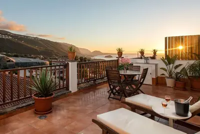 Image de Ocean/volcano views, terrace, wifi, concierge [B]