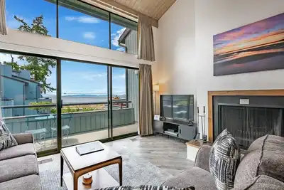 Image de Jacobs Landing 1112 View Condo 2 chambres