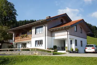 Image de 4 * appartement au coeur des Alpes bavaroises / carte Chiemgau