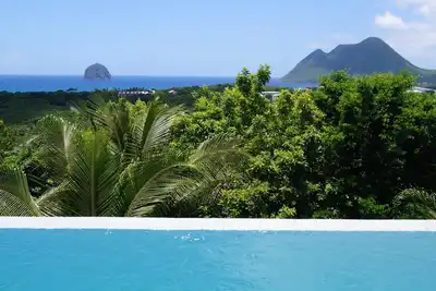 Image de Superbe Logement Luxe Vue Mer 2 Chambres 2 Salles D'Eau Piscine A Debordement