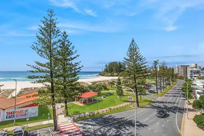 Image de Calypso Plaza Resort Unit 462 - Appartement de style penthouse sur la plage à Coolangatta