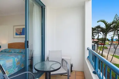 Image de Calypso Plaza Resort Unit 146 - Centre de Coolangatta, front de mer