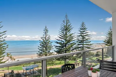 Image de Rainbow Pacific Unit 14 - Unité de grande valeur à Rainbow Bay Coolangatta, Gold Coast