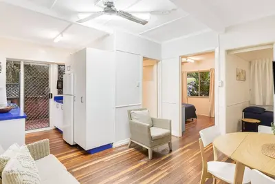Image de Tondio Terrace Flat 3 - Animaux acceptés, appartement bien rangé et facile d'accès à pied à la plage