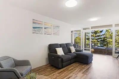 Image de Rainbow Pacific Unit 15 - Unité de 2 chambres en bord de mer d'un bon rapport qualité prix à Rainbow Bay Coolangatta