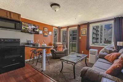 Image de Ski-In / Out, grands prix, dans le village, super Wi-Fi, parking Pvt (Ml 110)