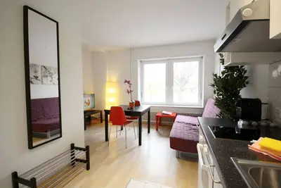 Image de Zh DaCosta - Stauffacher HITrental Apartment