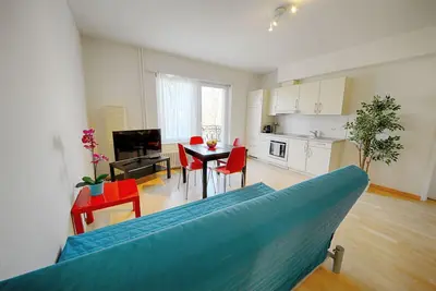 Image de Zh Kuenzli - Stauffacher HITrental Apartment