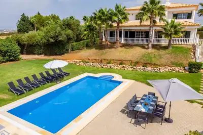 Image de Villa près de Loulé (Algarve) avec piscine privée