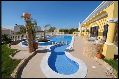 Image de Villa de luxe avec piscine privée à proximité de Carvoeiro