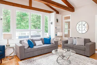 Image de Spacious 6 Bdr Conyers home 3 km de Georgia Horse Park ✩ 20 personnes