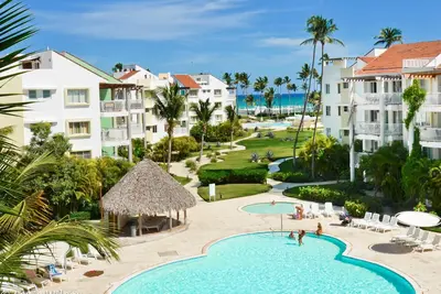 Image de Oceanfront 2bd / 2ba Condo Penthouse