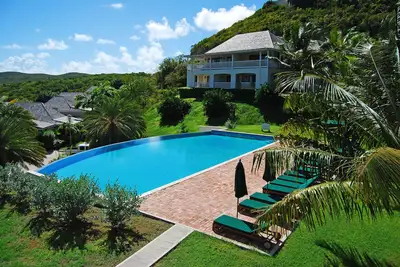 Image de Nonsuch Bay Resort Private Luxury Apartment by Pool, Superb Bay View, Beach 60m