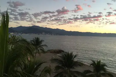 Image de Joyau de Puerto Vallarta! Super endroit. Marcher jusqu'à des restraunts / faire du shopping face à l'océan