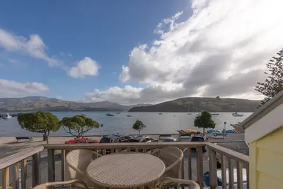 Image de Akaroa Waterfront Apartment