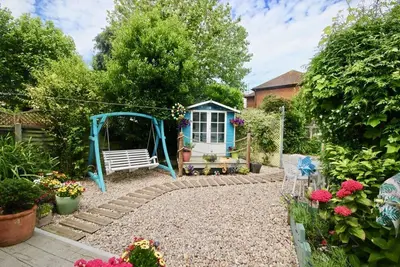 Image de Une très jolie maison de bord de mer de deux chambres, à quelques minutes à pied de la plage, une fabuleuse année holi ronde