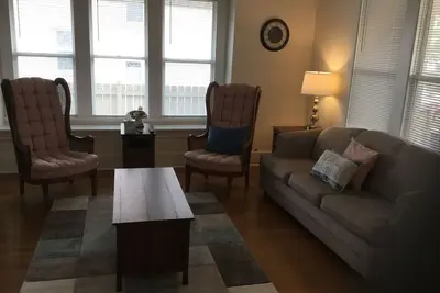 Image de Relaxant! Graduation navale des Grands Lacs - 12 personnes