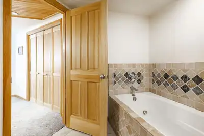 Image de The Caledonian by All Seasons Resort Lodging