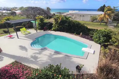 Image de Gosier -Bas De Villa - 2 mn à pied de la plage St Félix - Vue mer -1 à 7 pers