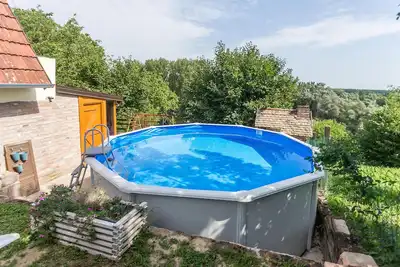 Image de Belle maison Ă Opatovac avec WiFi