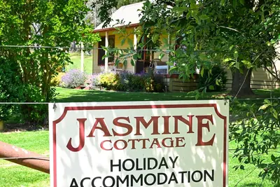 Beautifully restored miner's cottage in the Upper Murray.