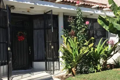 Image de Private Home Dans le magnifique lac Chapala, à 15 minutes à pied du centre de Chapala.