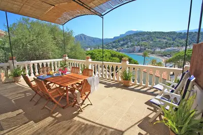 Image de Beach House à Port de Soller. Grande terrasse, vue magnifique!